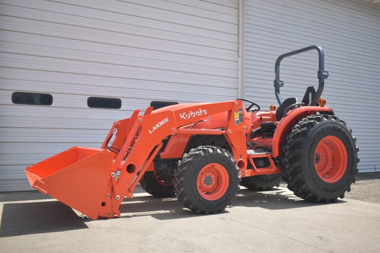 Kubota MX6000HST