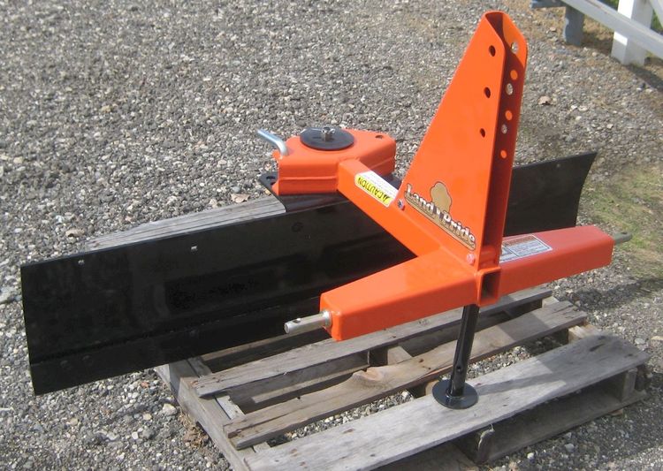RB0560 Land Pride 60″ Rear 3pt Blade